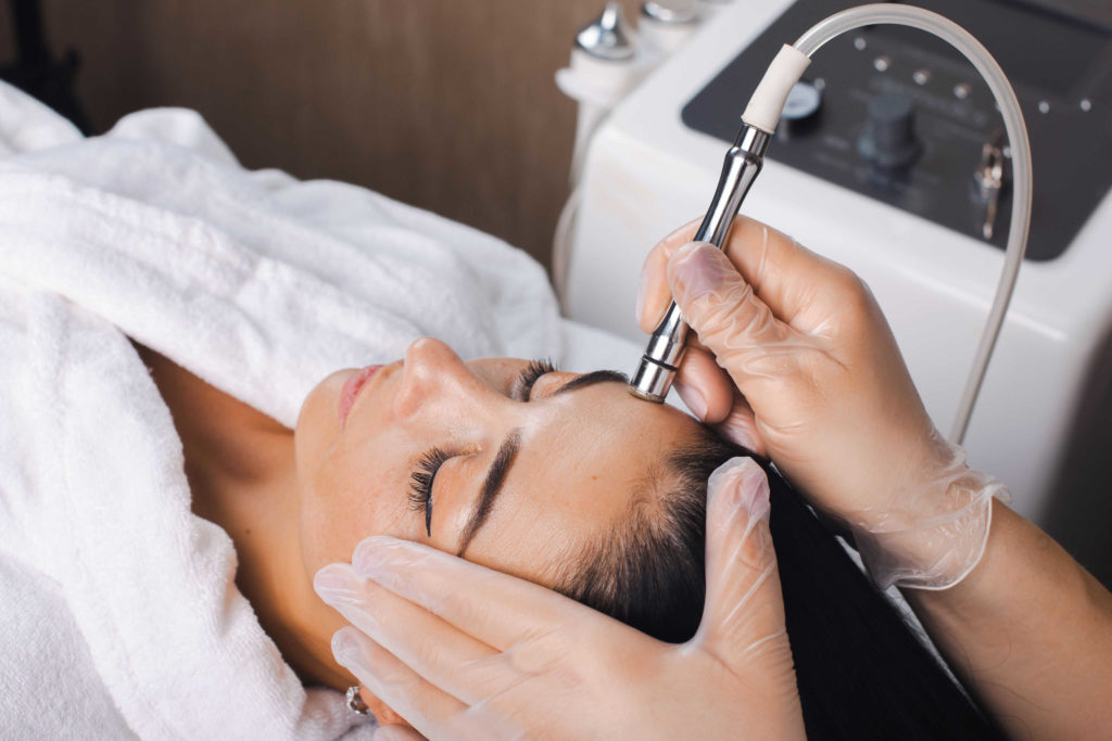 Microdermabrasion-skin-rejuvenation-effective-safe