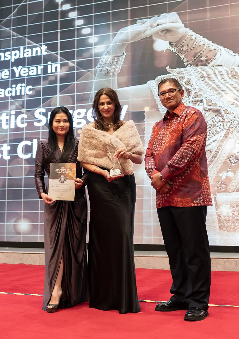 hair-transplant-award-GLOJAS-Specialist-Clinic-3